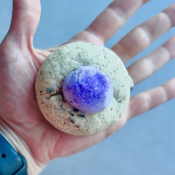 London Fog - soft vanilla cookie infused with Earl Grey tea and a hint of creamy lavender